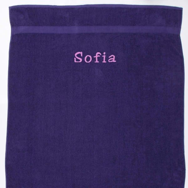 Håndklæde med navn - Lilla 50 x 90 cm